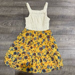 City Triangles floral summer dress size S